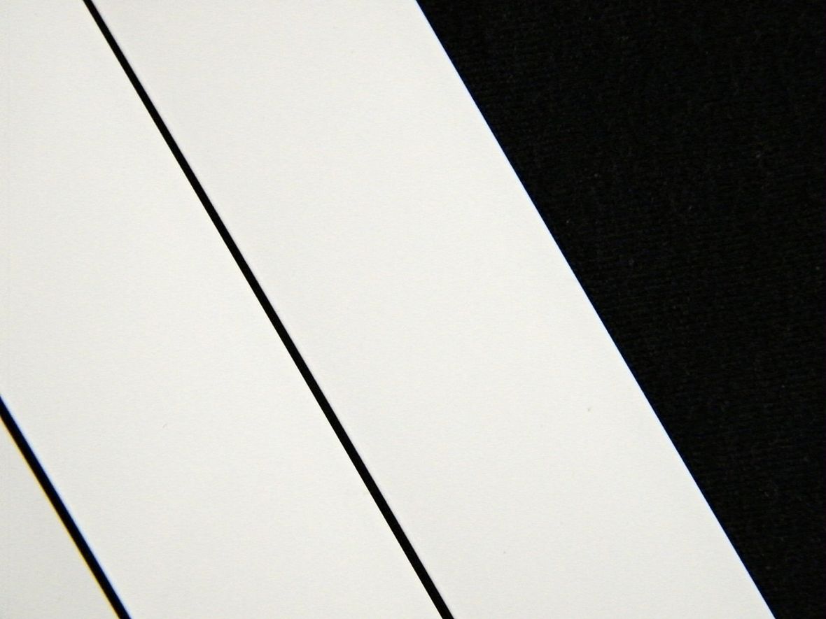 Fehér-23